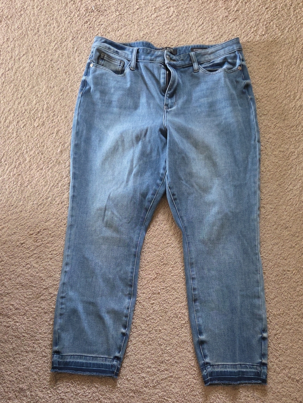 Judy Blue Light Blue Ankle Crop Jeans, Size 13/31